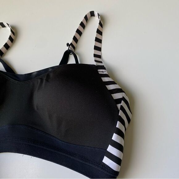 Brooks Fine Form Moving Comfort Medium Black white Sports Bra - Picture 2 of 8